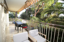 Nice Ouest Lanterne 4 pièces rénové au calme avec piscine et terrasse Nice