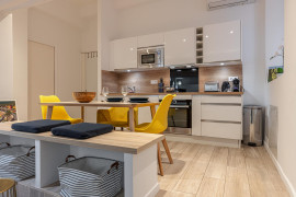 Nice - Vieux Nice - Charmant 2 pièces de 42 m² entièrement rénové au coeur de la vieille ville Nice