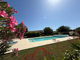 Périgourdine/dépendance/piscine à 5min de Bergerac Cours-de-Pile