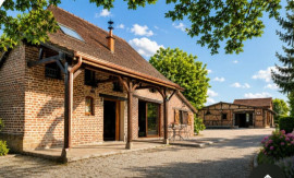 Propriété de charme avec piscine et dépendance Sens-sur-Seille