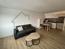 Spacieux studio meublé en centre-ville Saint-Quentin