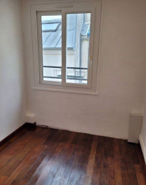 Studette quartier Montorgueil Paris 2ème