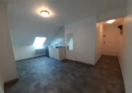 Studio 20m² centre ville rue Barbatre Reims