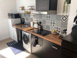 Studio 27 m² – Vieux-Port Marseille – 800 /mois CC Marseille 7ème
