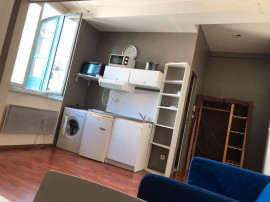 Studio calme à louer en plein centre de lyon- dès Lyon 1er