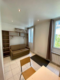 Studio disponible Paris 11ème