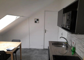 Studio meublé 15m² proche de Néoma Reims