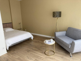 Studio meublé lumineux Paris 11ème