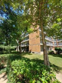 Studio meublé refait à neuf au calme dans résidenc Paris 11ème