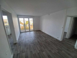 T2 Montreuil La Boissière Montreuil