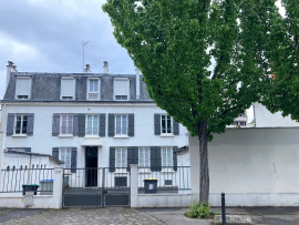 T2  tout équipé avec jardin Proche La Défense Bois-Colombes