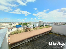 T3 de 83m² au dernier étage avec balcon + terrasse Villeurbanne