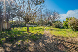 Terrain constructible 750 m² Piolenc