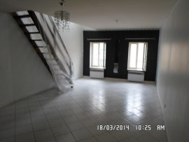 Tres beau F3 en Duplex entierement carreler Thionville