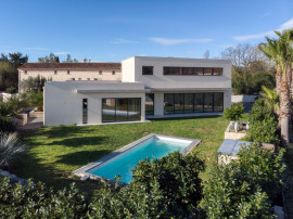 Villa contemporaine  6 pièces 4 salles de bain Grimaud