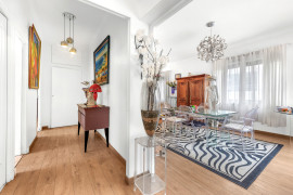 . Saint Laurent Du Var