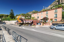 . Èze