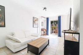 . Saint Laurent Du Var