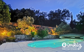 2 Maisons de plain pied de 9 et  4 pièces piscine Saint-Restitut