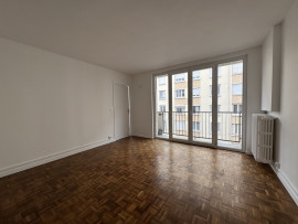 2 pièces bien agencé  Paris 18 Paris