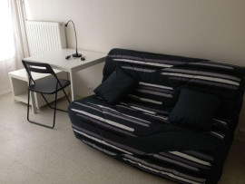 À louer à Sceaux studio meublé proche RER B Sceaux