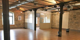 À louer- Bureau de 2512 m² à Marseille (13)  - Les Docks / PACA Marseille 2ème