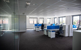 À louer – Bureaux de 795 m² situés à proximité de Reims, à Bezannes – Marne (51) Bezannes