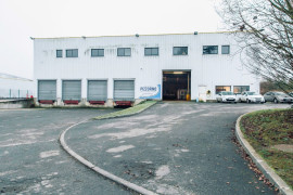 À louer – entrepôt de 1 458 m² à Amblainville Amblainville