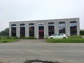 À louer - locaux d'activité de 880 m² à Arques Les Arques