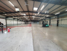 À reprendre – Site industriel de 8 990 m² à Hautvillers-Ouville – Somme (80) Hautvillers-Ouville