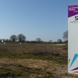 À vendre – 1,6 hectares de Terrains Industriels Site Clés en Main à Aubigny-sur-Nère – Cher (18) Aubigny-sur-Nère