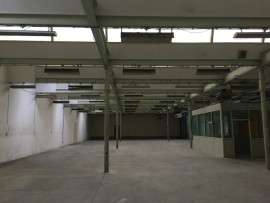 À vendre - entrepôt non divisible de 1 010 m² à Roubaix Roubaix