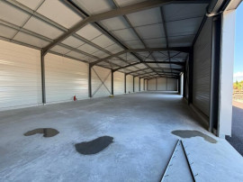 À vendre – Local d'activités de 660 m² divisible à partir de 220 m² à Vedène – Vaucluse (84) Vedène