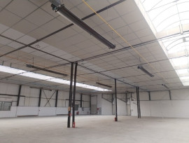 À vendre ou à louer – Entrepôt de 2 368 m² à Montierchaume – Indre (36) Montierchaume
