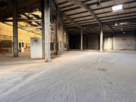 À vendre ou à louer – Local d'activités de 1 856 m² au Havre – Seine-Maritime (76) Le Havre
