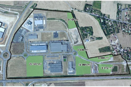 À vendre  – Terrain de 9 106 m² à Bourges – Cher (18) Bourges