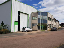 Achat/Location d'entrepôt  de 4160 m² proche de Dijon Perrecy-les-Forges