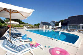Appart. Type 3 Duplex LMNP revente renta. 5.00 % Batz-sur-Mer