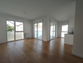 Appartement 2 chambres, terrasse, parking privé Amiens