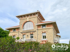 Appartement 2 pièces dans une villa remarquable Anglet