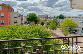 Appartement 3 pièces, traversant, balcon, parking. Clamart