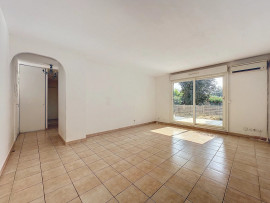 Appartement 3P en Rez-de-Jardin avec garage Saint Laurent Du Var