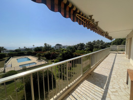 Appartement  - 4 pièces  - 72.56 m² Antibes