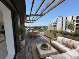 Appartement 5 pièces - 116m2 - Terrasse & Parkings Bordeaux