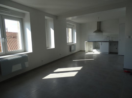Appartement 80m² - Rezonville Rezonville