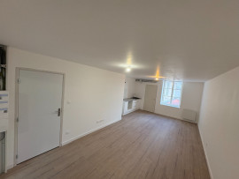 Appartement F2 lumineux de 50m² + wifi Mirecourt