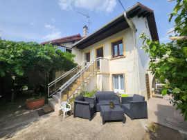 Appartement indépendant, dans maison de ville. Champigny-sur-Marne