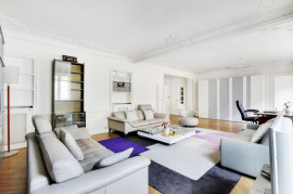 Appartement meuble magnifique 2BR/ Spontini Paris 16ème