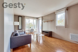 Appartement récent avec terrasse et parking Rueil-Malmaison