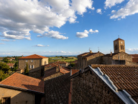 Appartement T3 traversant et entièrement rénové en plein cœur de Soucieu-en-Jarrest Soucieu-en-Jarrest